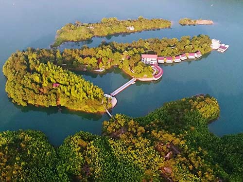 衢州九龙湖(hú)拓展基地